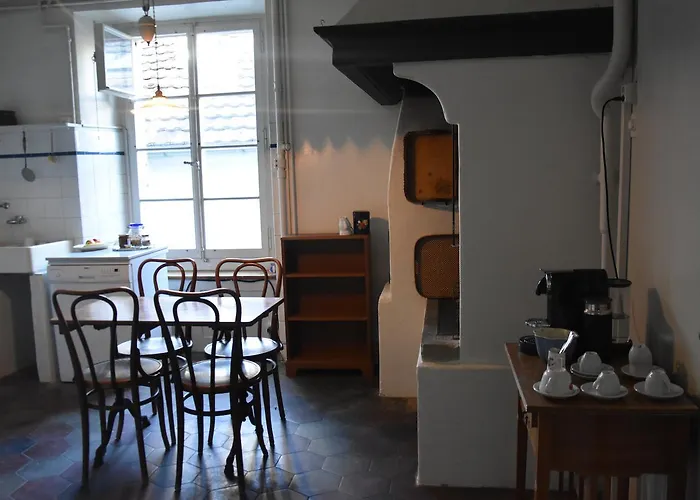 Les Sources Bed & Breakfast *